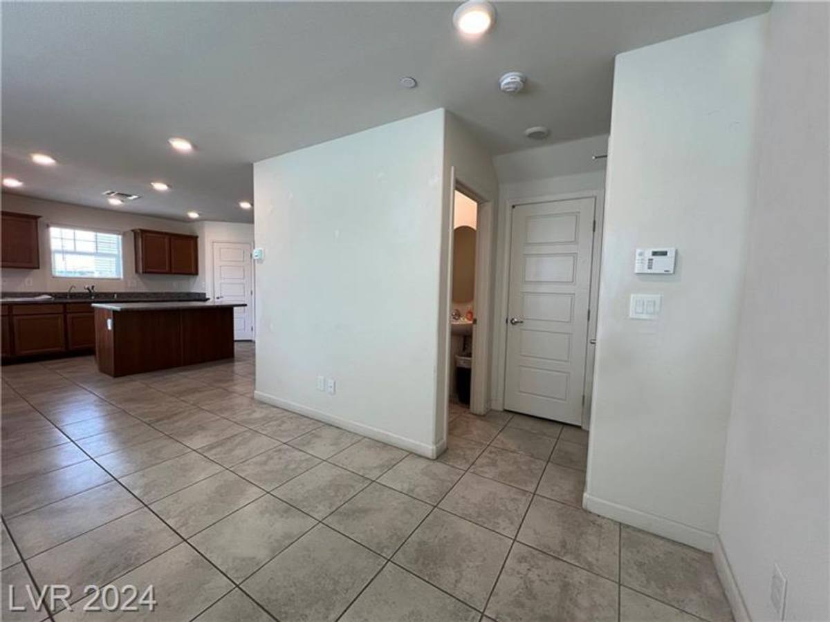 Townhouse for rent at 649 Pickled Pepper Place, Henderson, NV 89011