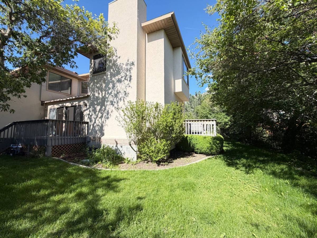 House for rent at 2298 E Oak Leaf Way, Sandy, UT 84092