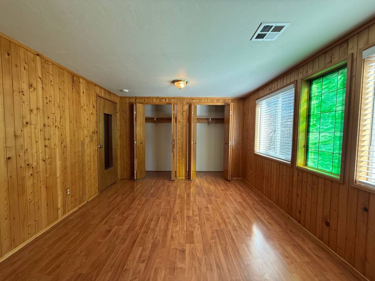 House for rent at 282 Sheridan St, Ashland, OR 97520