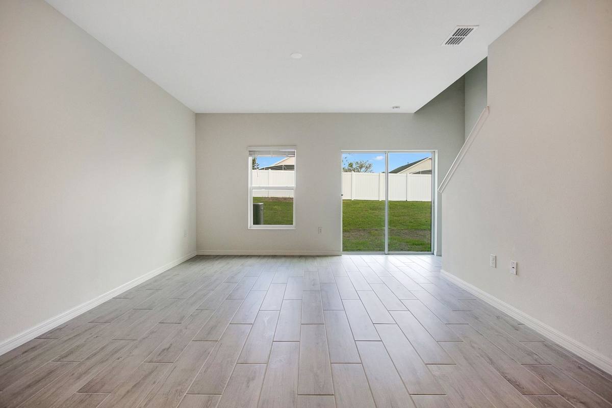 Townhouse for rent at 1460 Mirabella Circle, Davenport, FL 33897