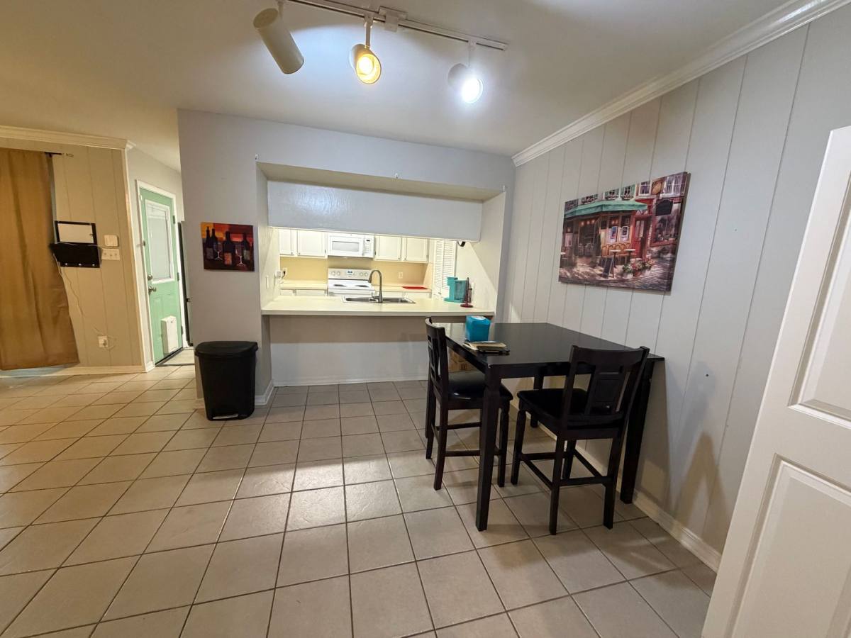 Townhouse for rent at 9505 Balsa Dr, Shreveport, LA 71115