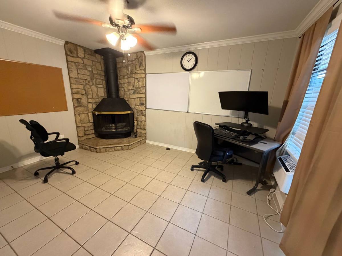 Townhouse for rent at 9505 Balsa Dr, Shreveport, LA 71115