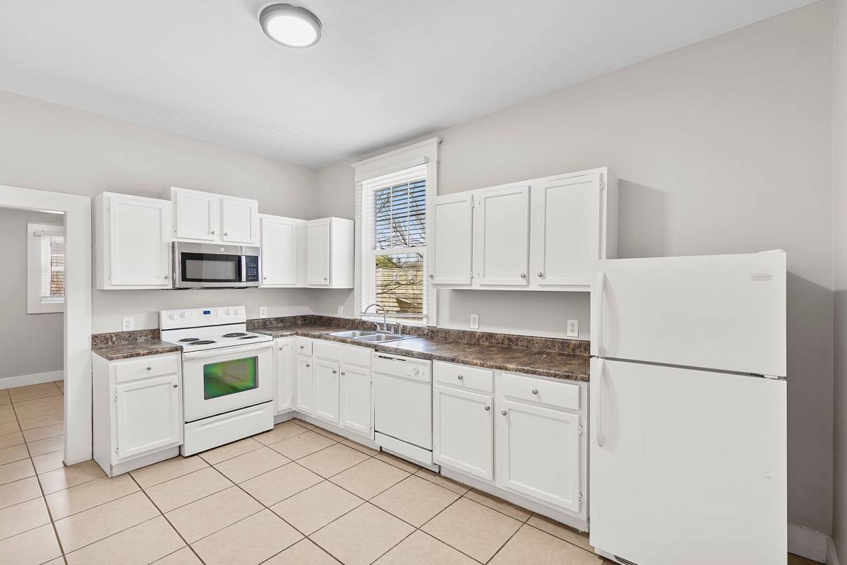 Apartment for rent at 1436 18th St S, Birmingham, AL 35205