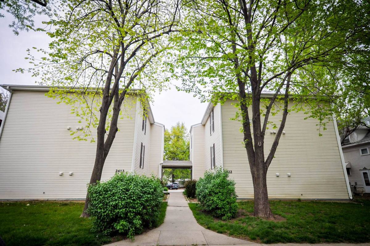 Apartment for rent at 2335-2343 W St, Lincoln, NE 68503