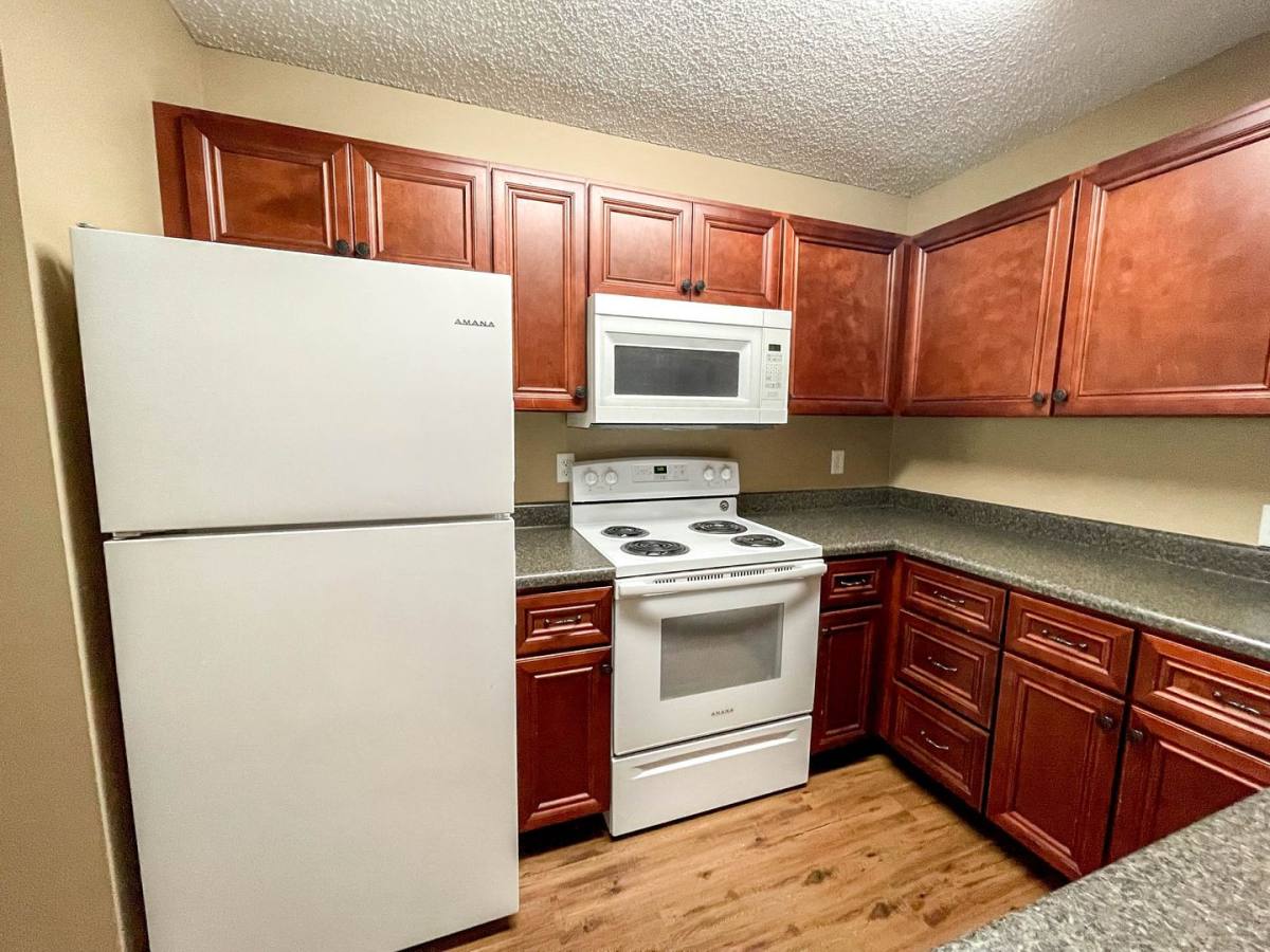 Apartment for rent at 2335-2343 W St, Lincoln, NE 68503