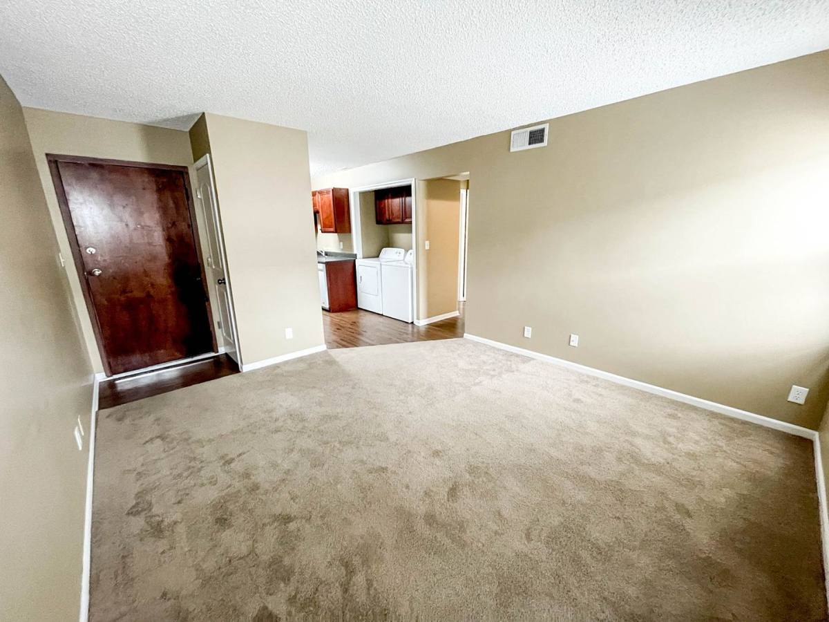 Apartment for rent at 2335-2343 W St, Lincoln, NE 68503