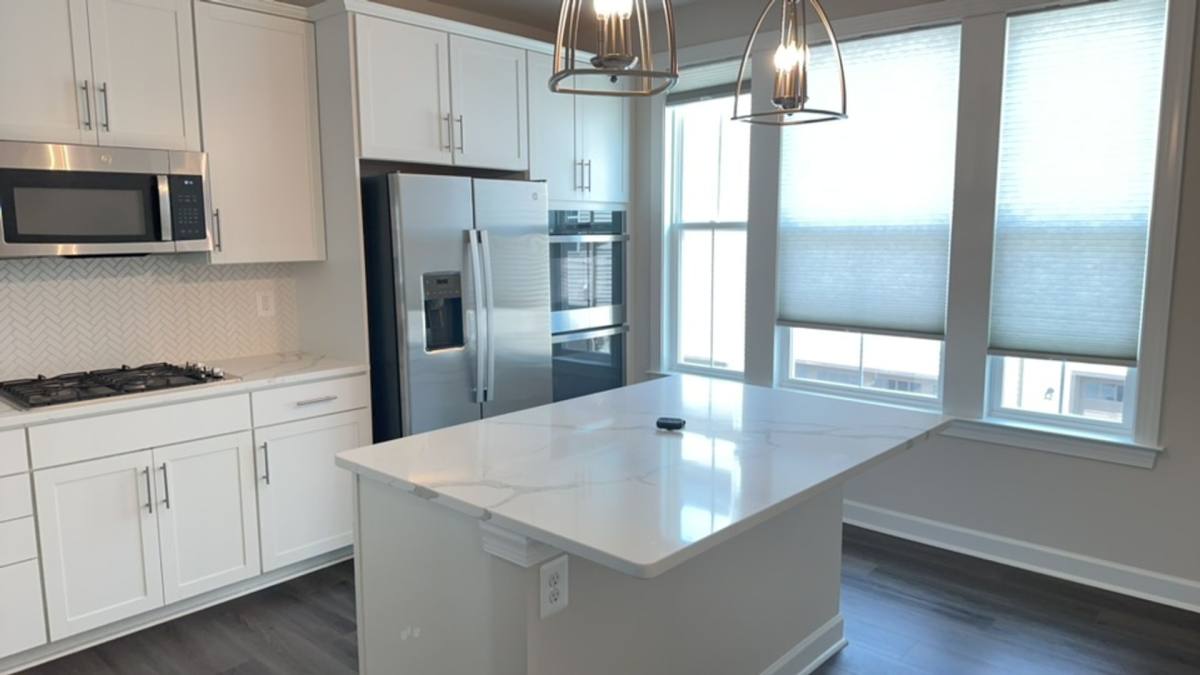 Townhouse for rent at 7224 Mountaineer Dr, Alexandria, VA 22306