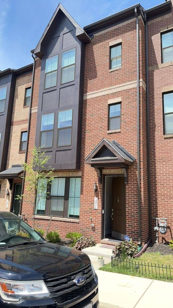 Townhouse for rent at 7224 Mountaineer Dr, Alexandria, VA 22306