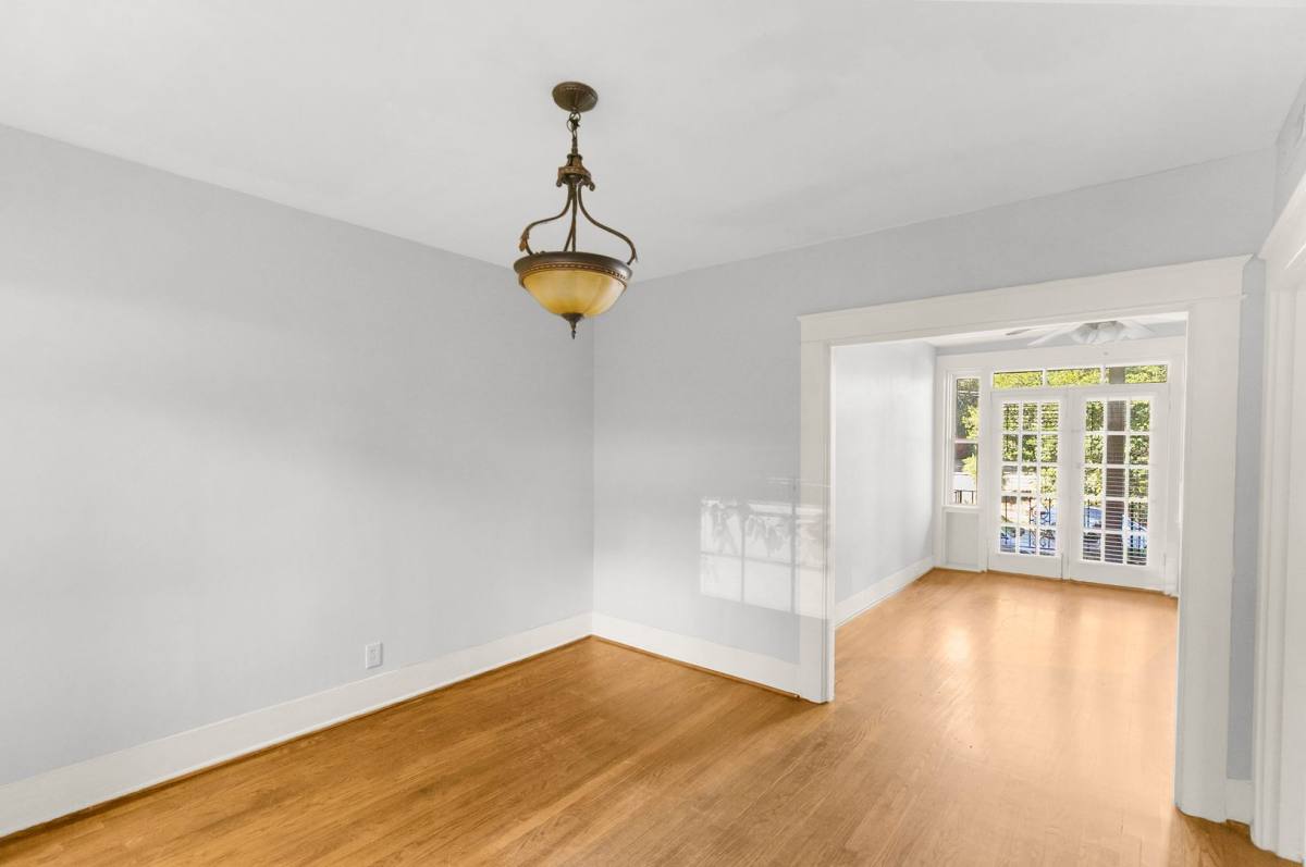 Apartment for rent at 2907 13th Ave S, Birmingham, AL 35205