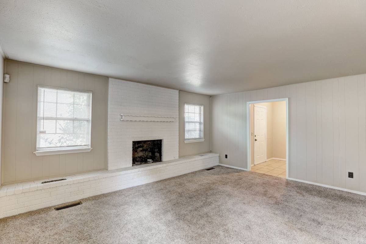 House for rent at 7507 Knight Lake Dr, Oklahoma City, OK 73132