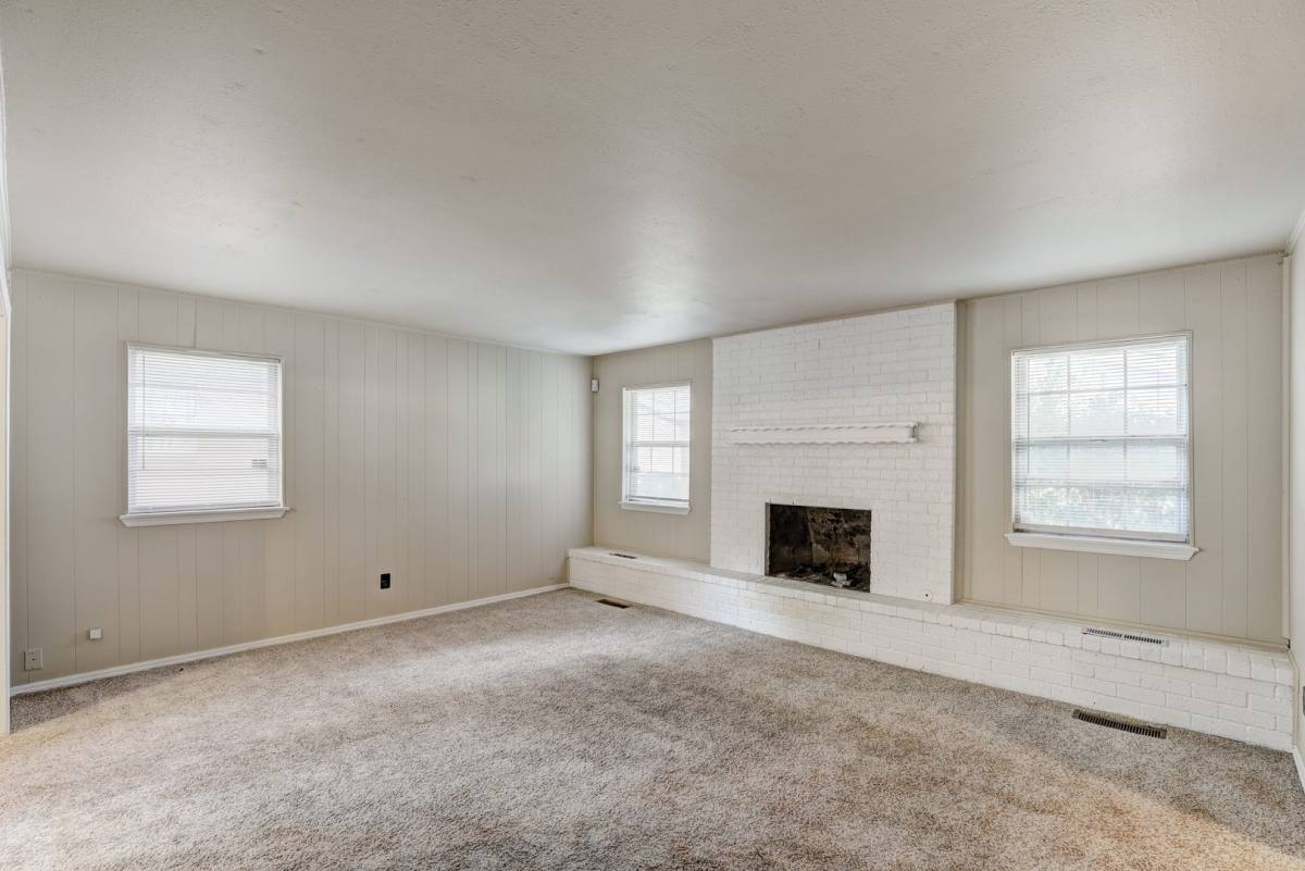 House for rent at 7507 Knight Lake Dr, Oklahoma City, OK 73132