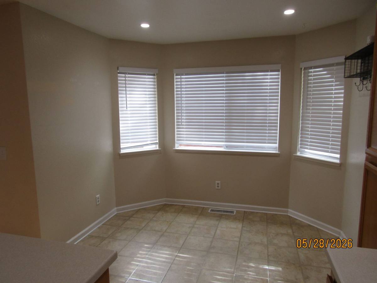House for rent at 2782 Royal Oak Place, Santa Rosa, CA 95403