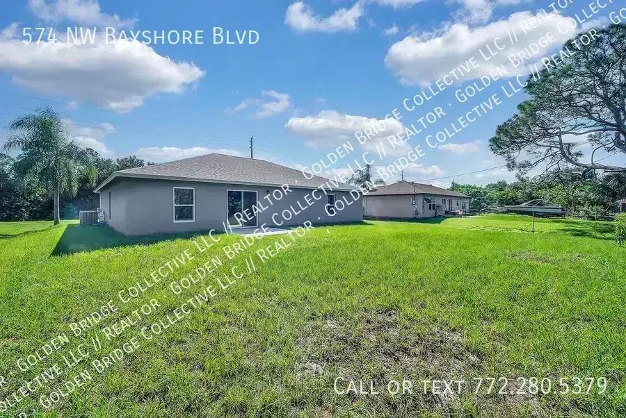 House for rent at 574 NW Bayshore Blvd, Port Saint Lucie, FL 34983