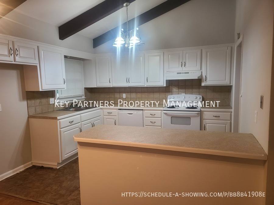 House for rent at 7115 Larsen, Shawnee, KS 66203