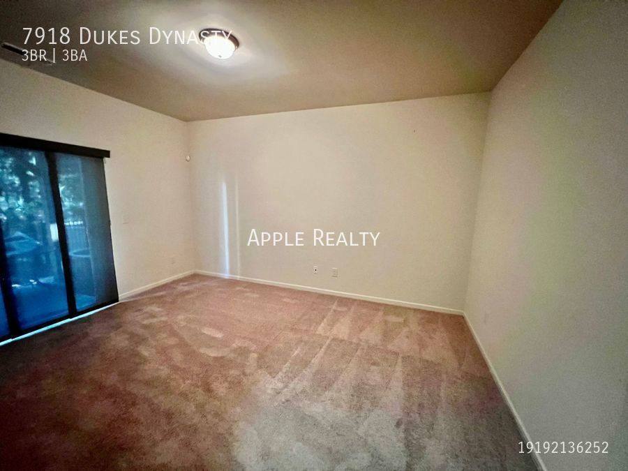 Townhouse for rent at 7918 Dukes Dynasty, Raleigh, NC 27615