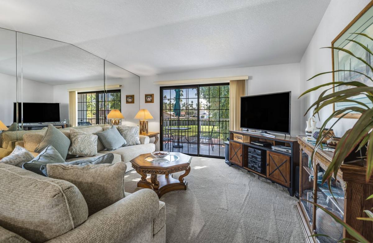 Condo for rent at 2701 E Mesquite Ave, Palm Springs, CA 92264