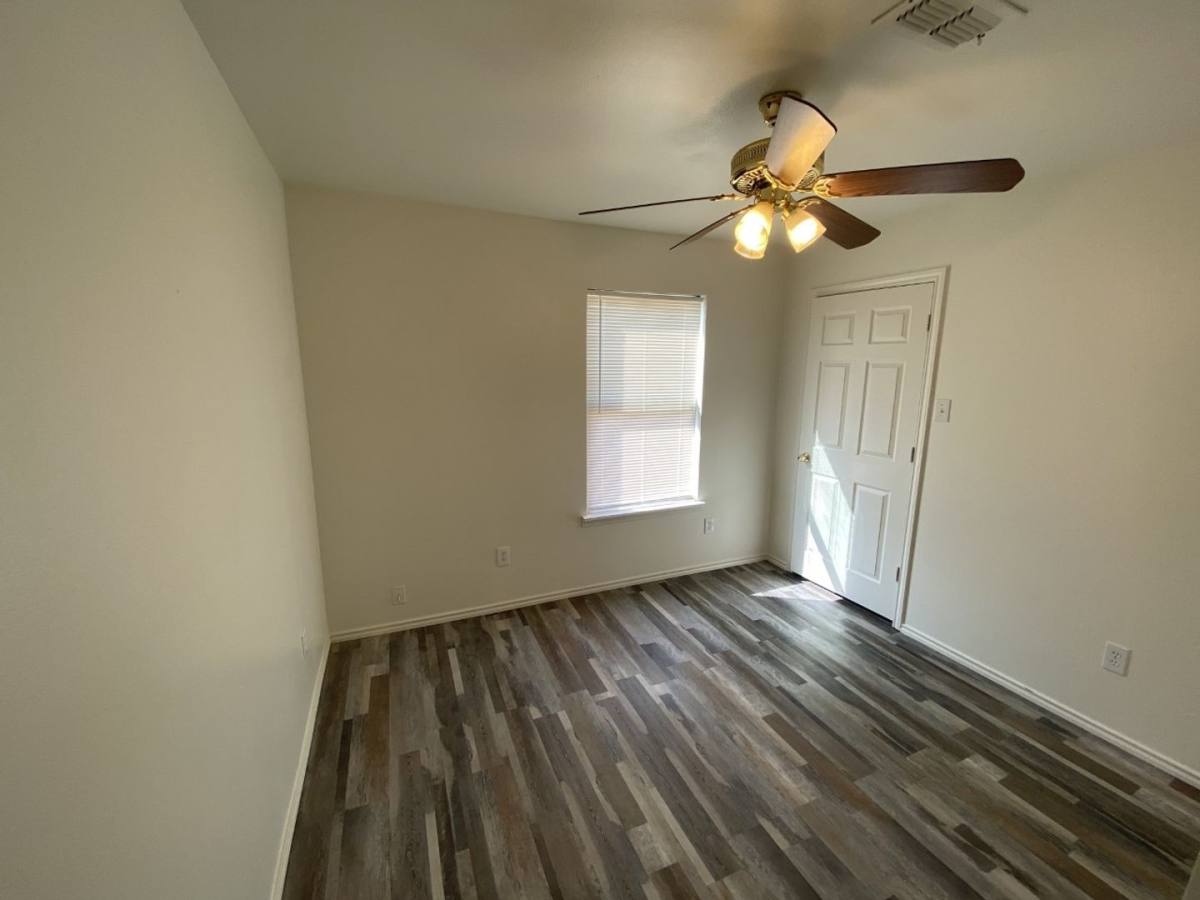 House for rent at 513 E Queens St, Lubbock, TX 79403