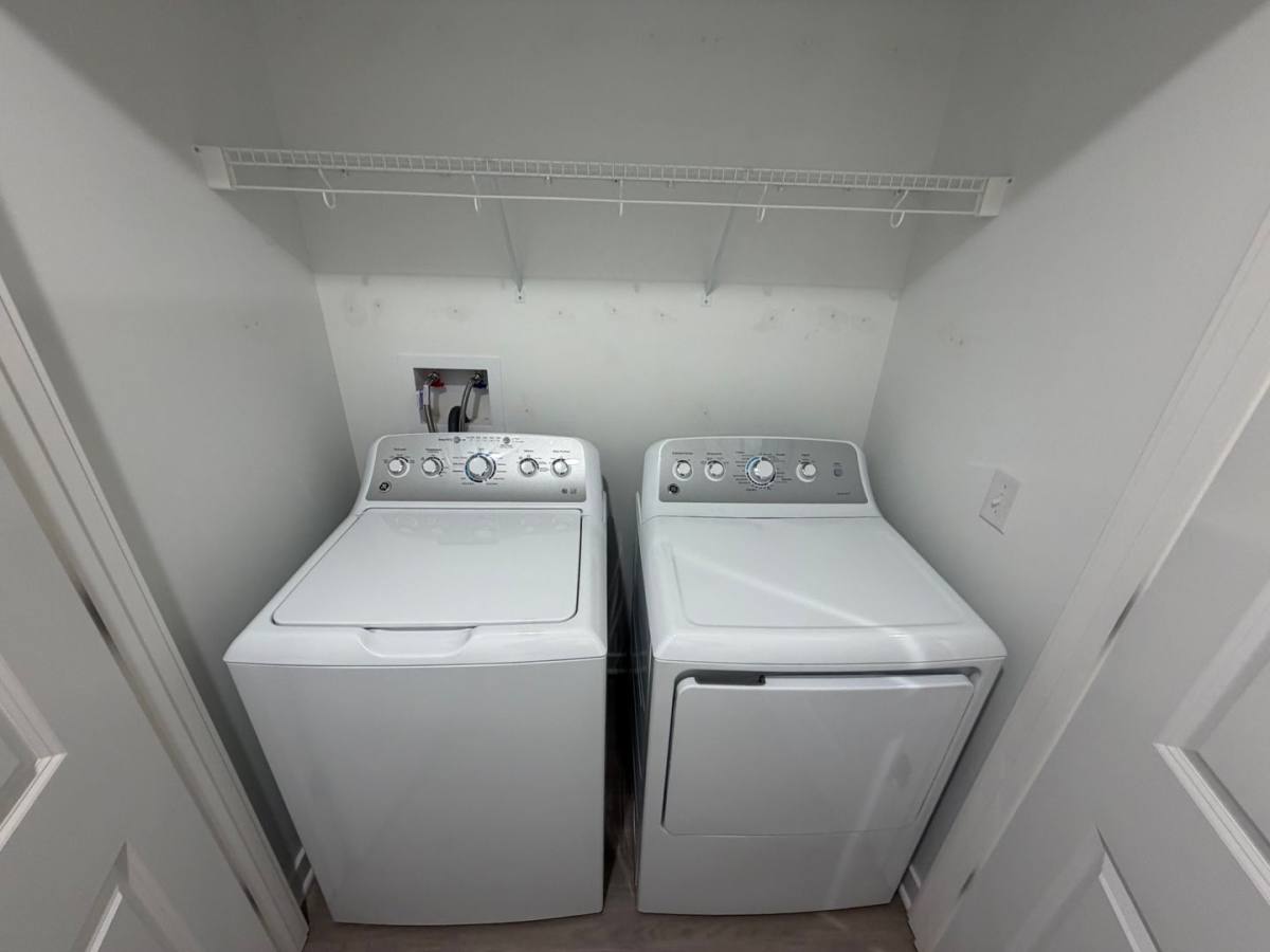Apartment for rent at 445 W Sanctuary Rd, Lincoln, NE 68523