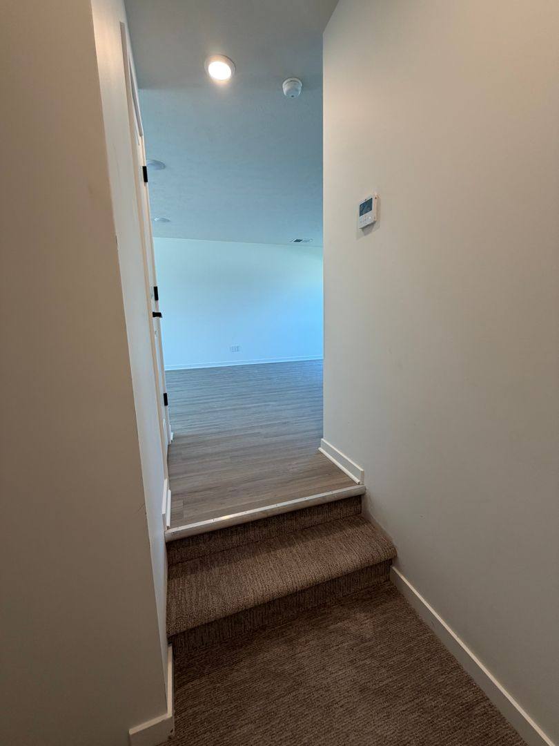 Apartment for rent at 445 W Sanctuary Rd, Lincoln, NE 68523