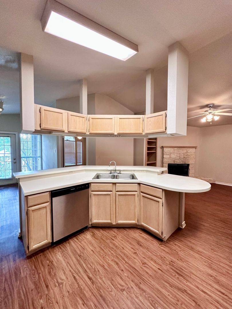 Townhouse for rent at 6804 N Capital of Texas Highway 422, Austin, TX 78731