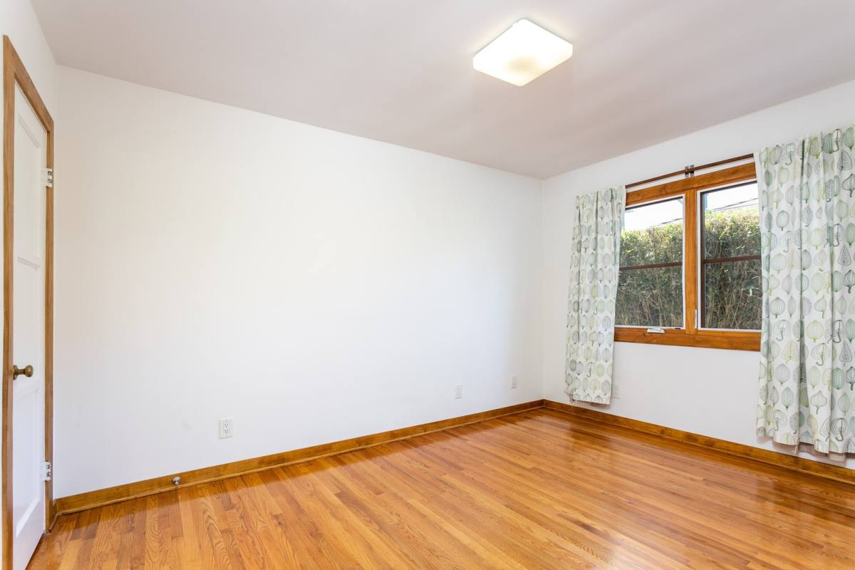 Apartment for rent at 3515 Beethoven St, Los Angeles, CA 90066