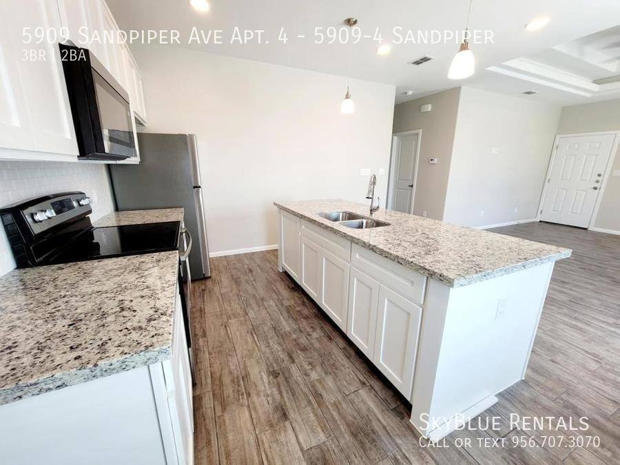 Apartment for rent at 5909 Sandpiper Ave #4, Mission, TX 78573