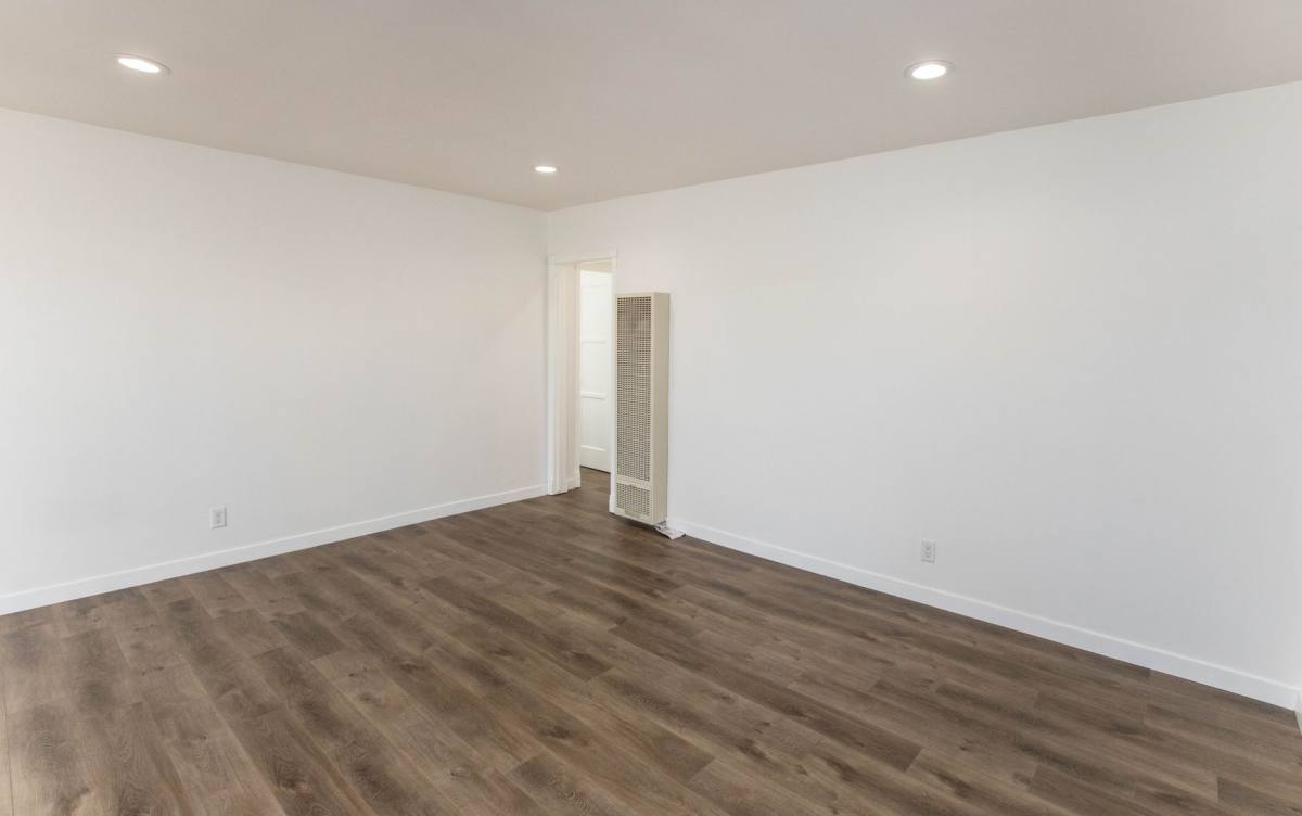 Apartment for rent at 740 Flower Ave #742, Venice, CA 90291