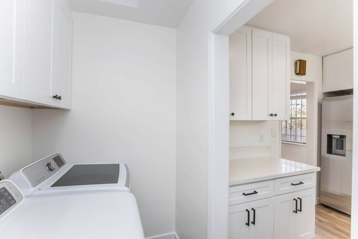 Apartment for rent at 740 Flower Ave #742, Venice, CA 90291