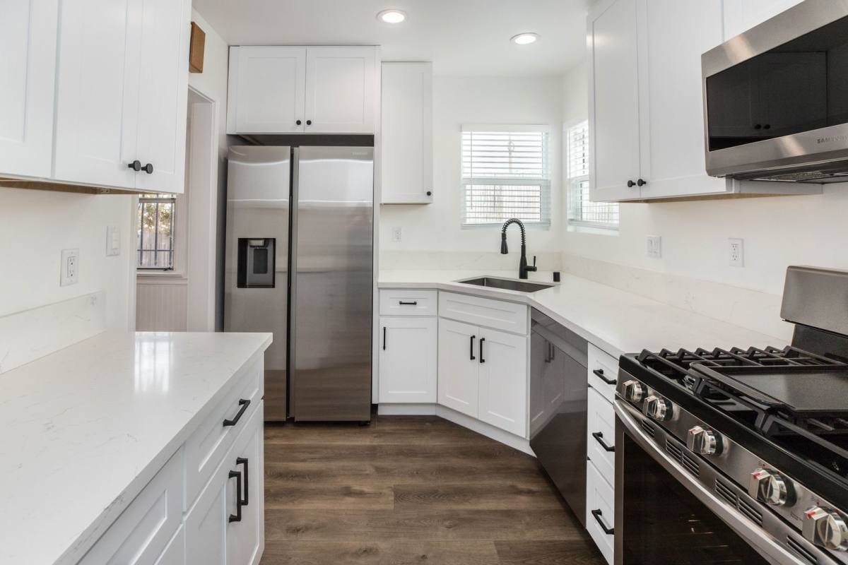 Apartment for rent at 740 Flower Ave #742, Venice, CA 90291