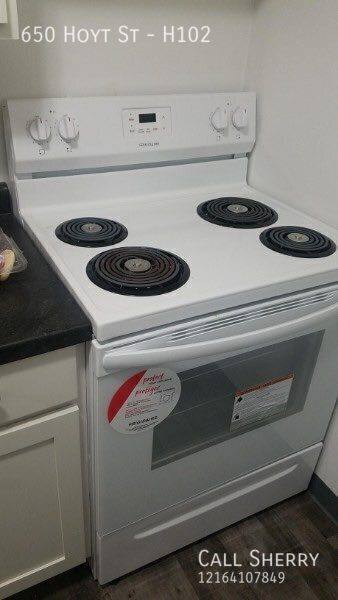 Apartment for rent at 650 Hoyt St #H102, Painesville, OH 44077
