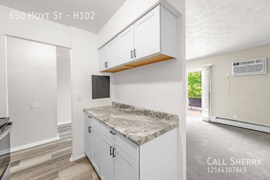 Apartment for rent at 650 Hoyt St #H102, Painesville, OH 44077
