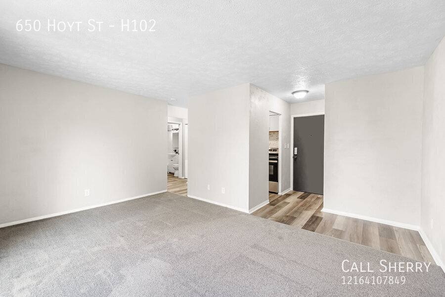 Apartment for rent at 650 Hoyt St #H102, Painesville, OH 44077