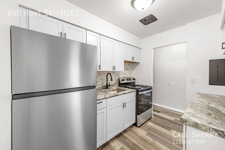Apartment for rent at 650 Hoyt St #H102, Painesville, OH 44077