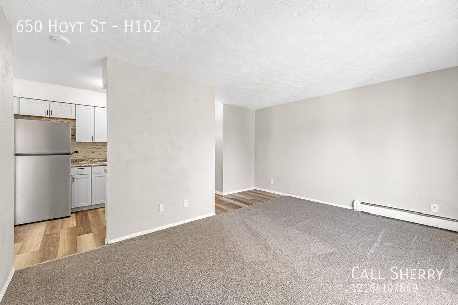 Apartment for rent at 650 Hoyt St #H102, Painesville, OH 44077