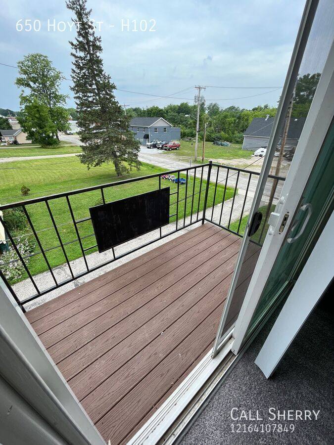 Apartment for rent at 650 Hoyt St #H102, Painesville, OH 44077
