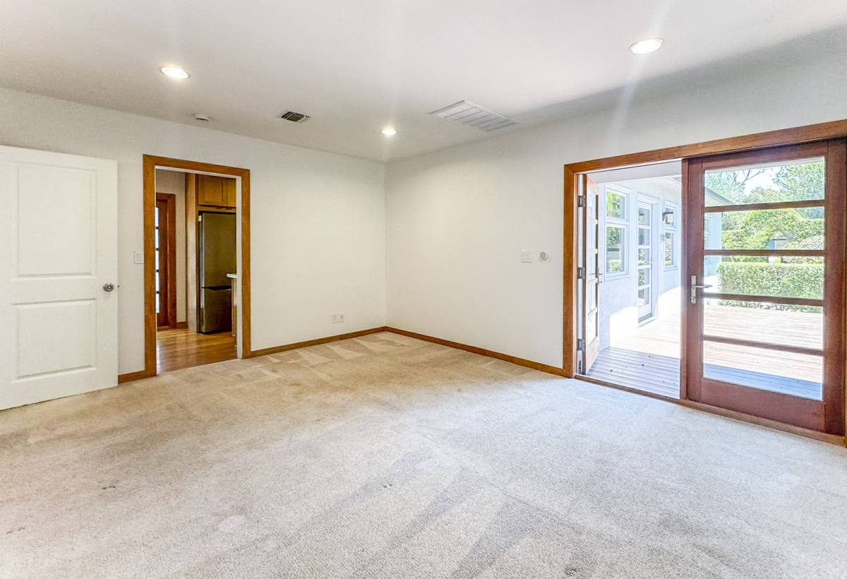 Apartment for rent at 3517 Beethoven St, Los Angeles, CA 90066