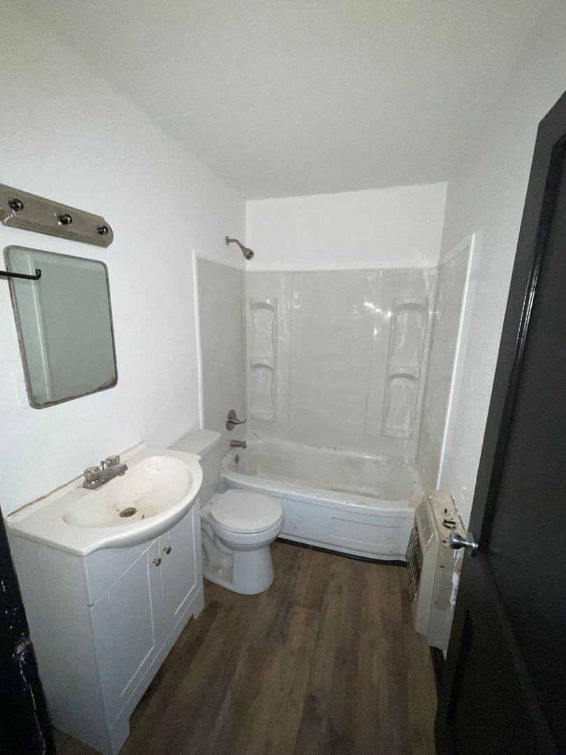House for rent at 715 SE 4th St, Ardmore, OK 73401