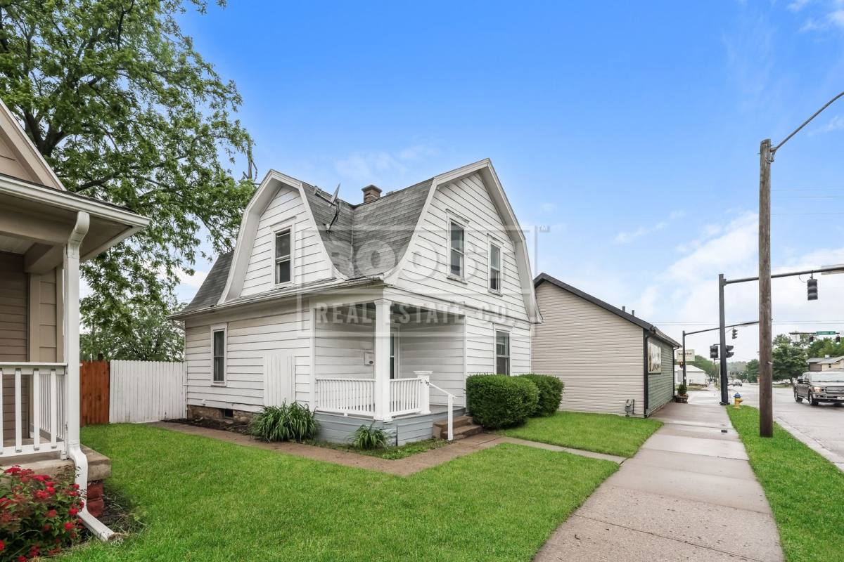 House for rent at 743 N Belmont Ave, Springfield, OH 45503