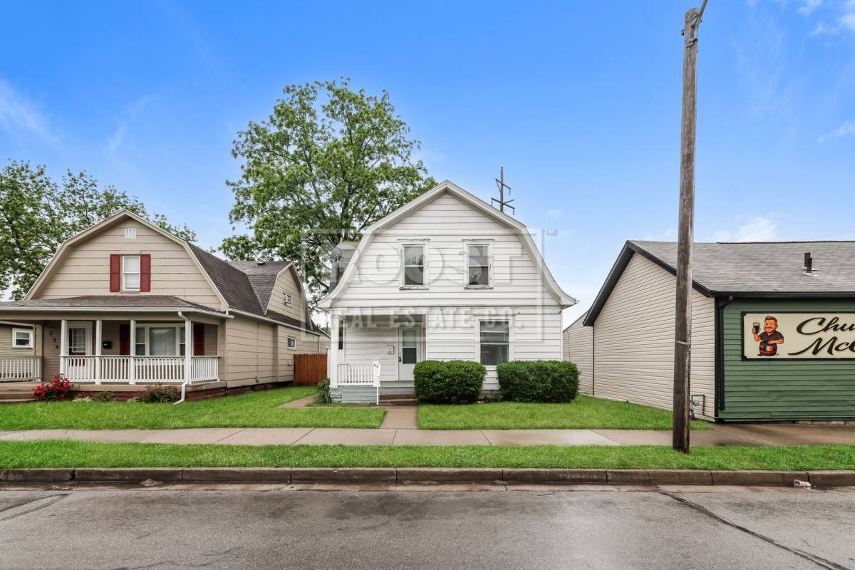 House for rent at 743 N Belmont Ave, Springfield, OH 45503
