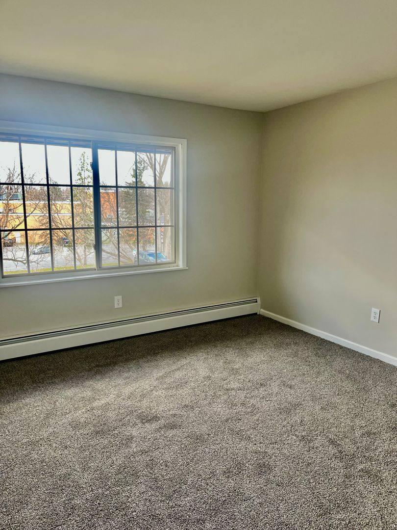 Apartment for rent at 580 Seneca St, Oneida, NY 13421