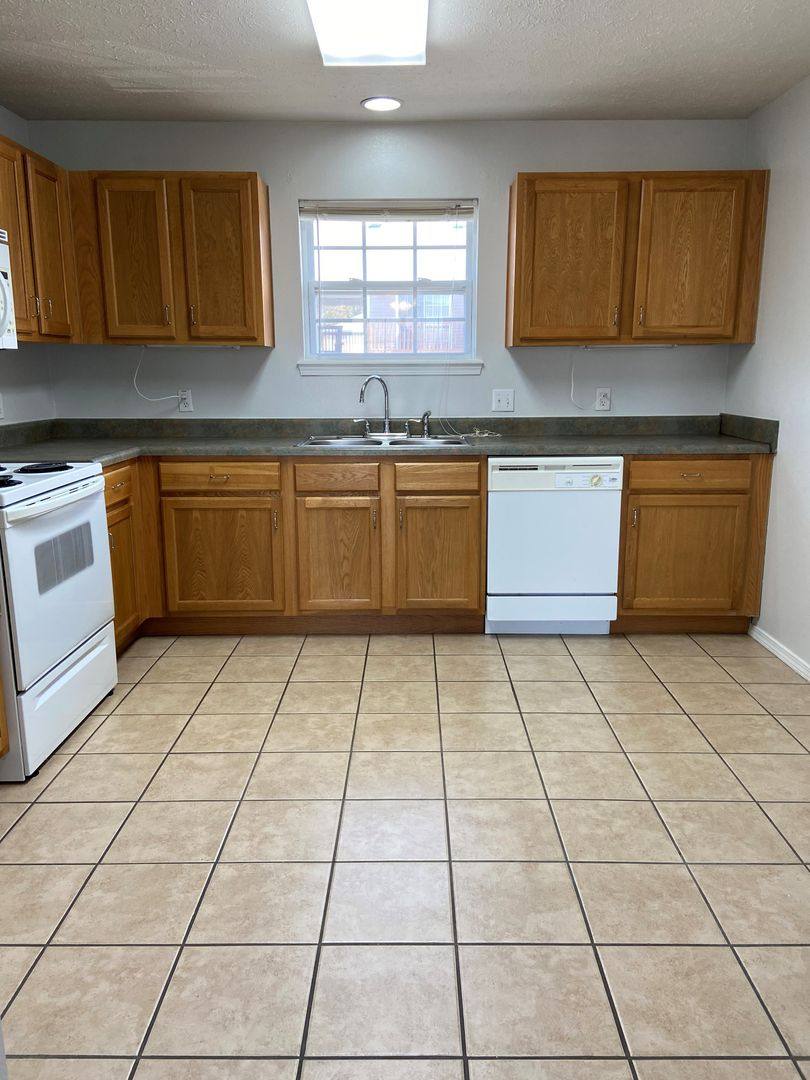 Apartment for rent at 158 Humanity Lane, Branson, MO 65616