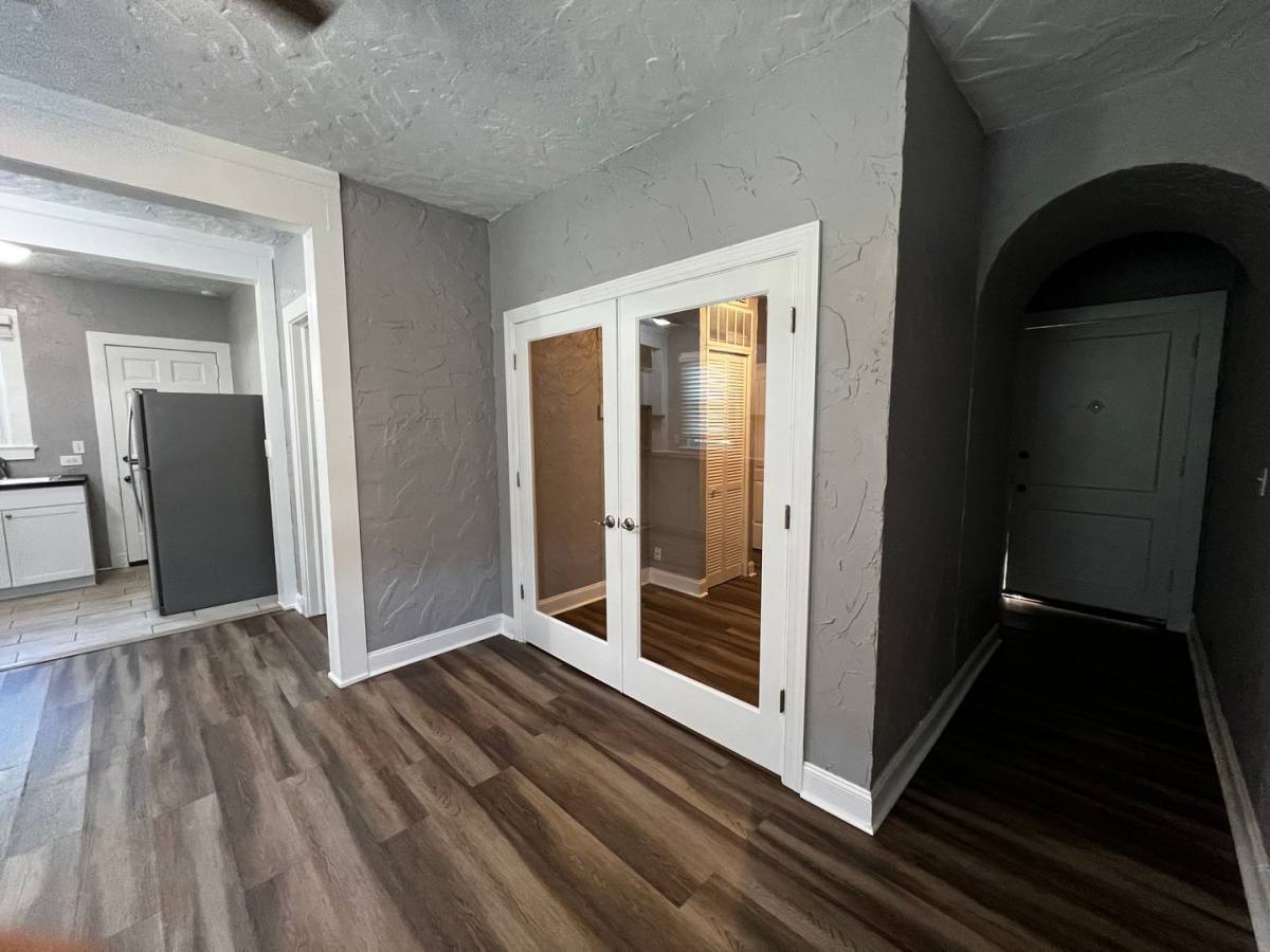 Apartment for rent at 404 E 14th St, Sanford, FL 32771