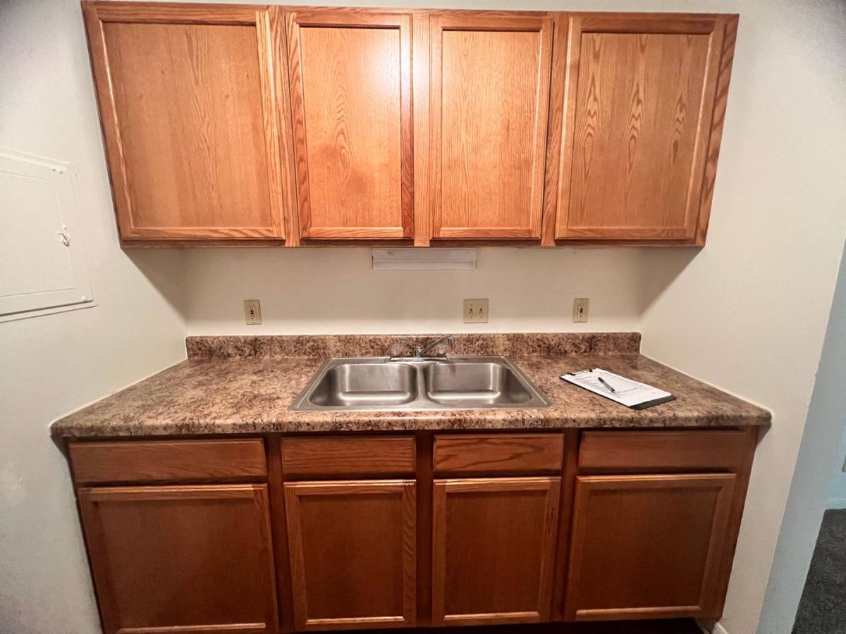Apartment for rent at 2009 University Dr, Cedar Falls, IA 50613
