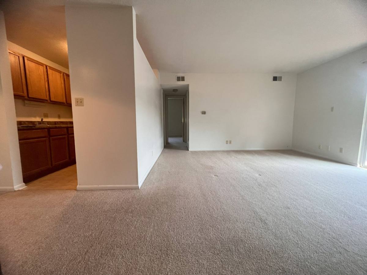 Apartment for rent at 2009 University Dr, Cedar Falls, IA 50613