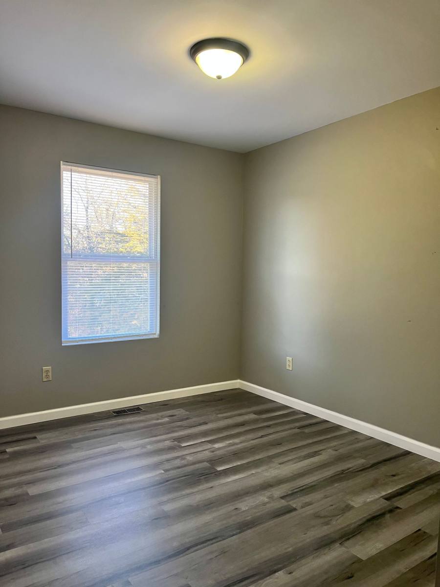 Townhouse for rent at 404 Briden St, Warrenton, MO 63383