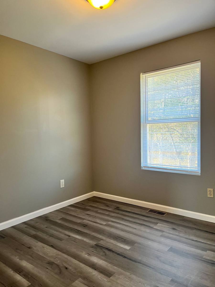 Townhouse for rent at 404 Briden St, Warrenton, MO 63383