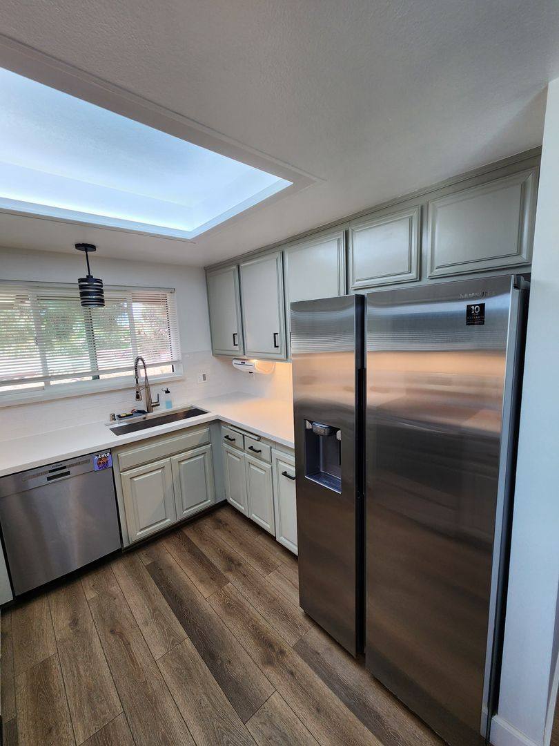 Apartment for rent at 4235 Asher St, San Diego, CA 92110