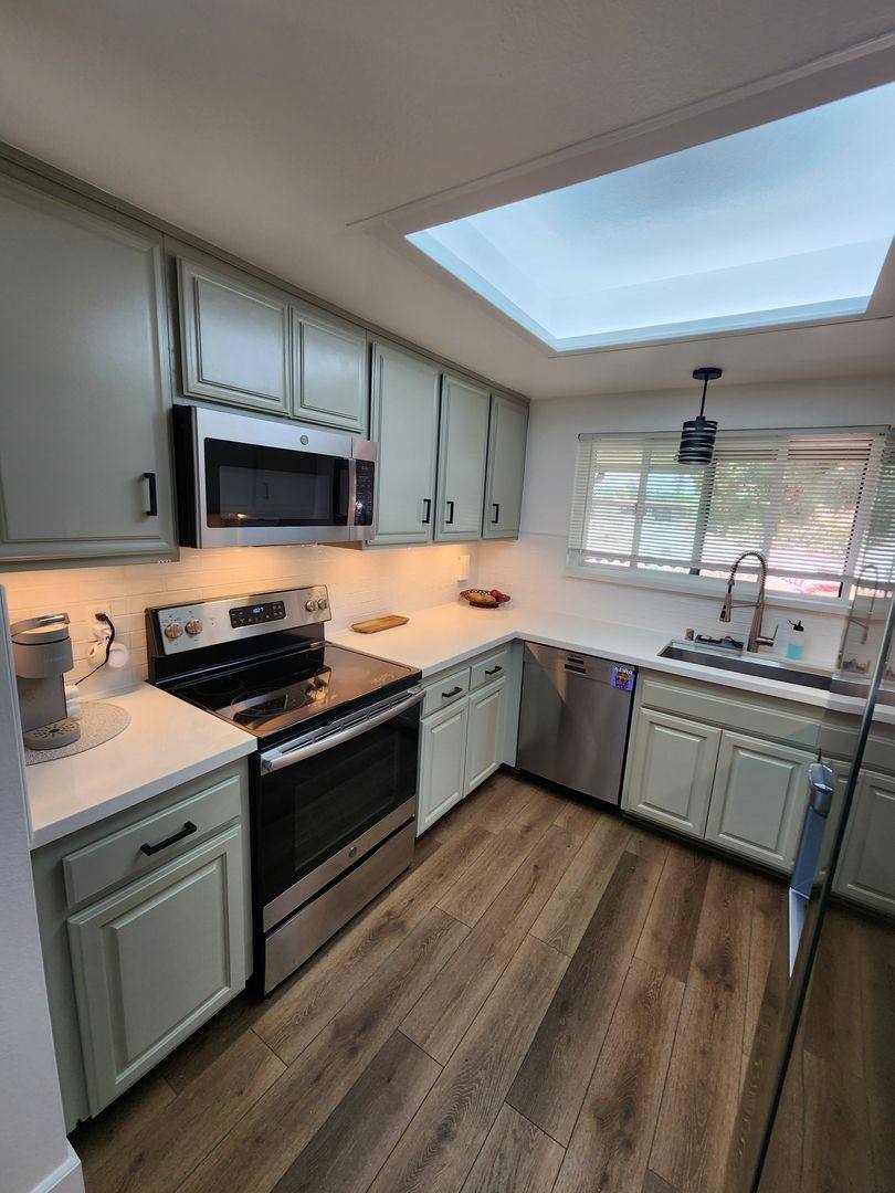 Apartment for rent at 4235 Asher St, San Diego, CA 92110