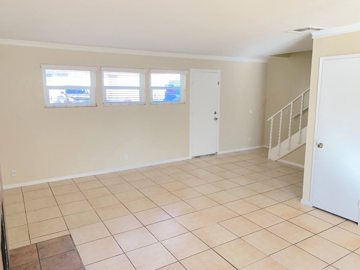 Townhouse for rent at 645 13th St, San Diego, CA 92154