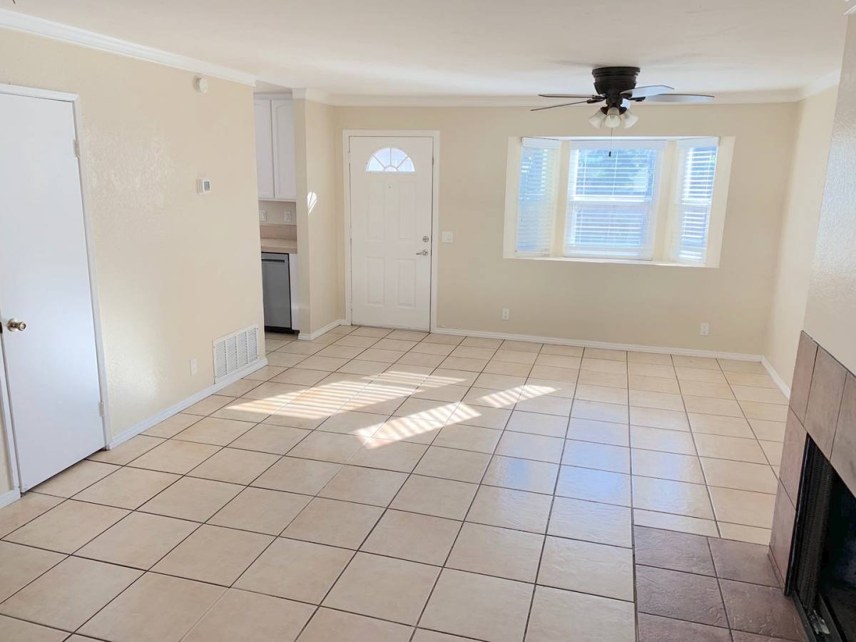 Townhouse for rent at 645 13th St, San Diego, CA 92154